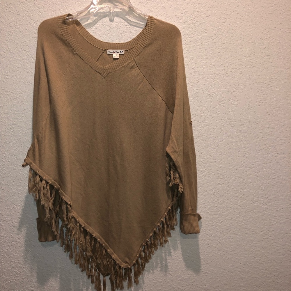 Pocahontas poncho